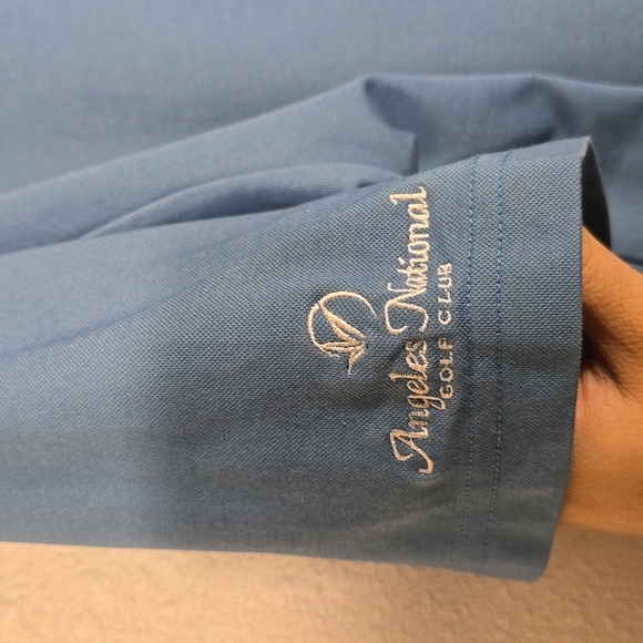 Travis Matthew's golf shirt - Picture 4 of 4